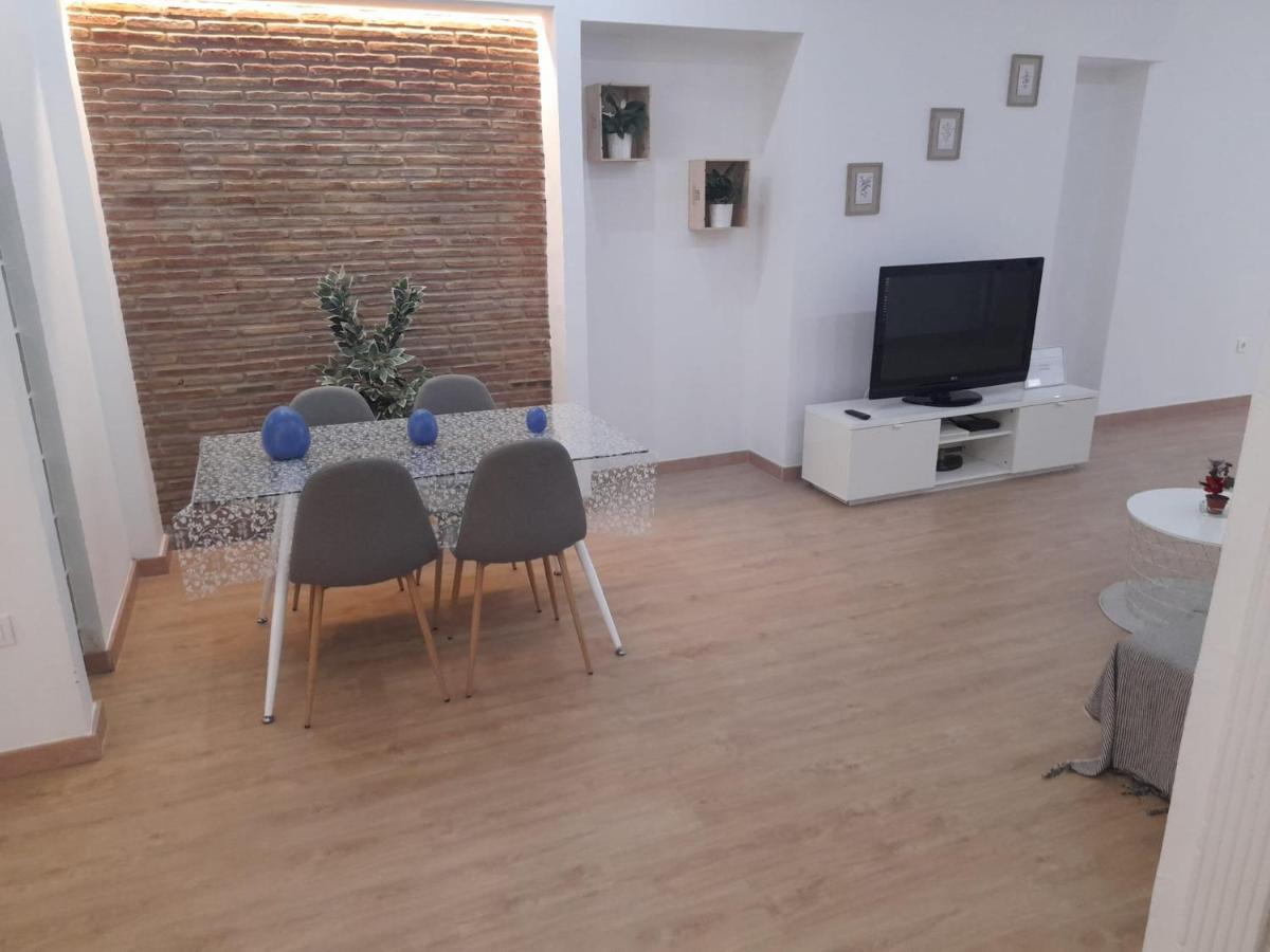 Apartamento Luna De Noviembre Malaga Luaran gambar